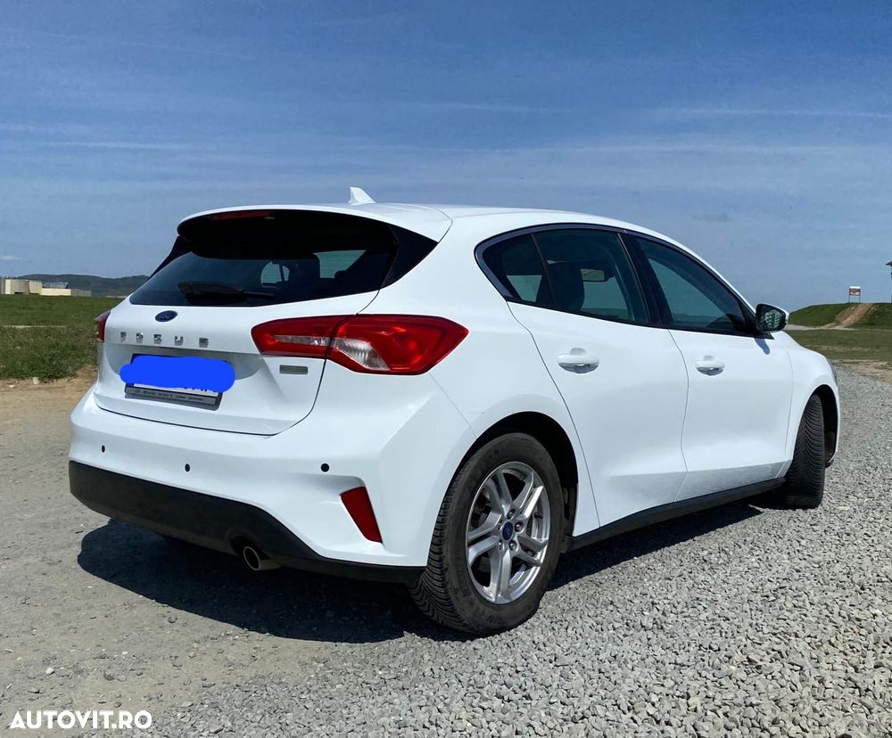 Ford Focus 1.0 EcoBoost Titanium - 3