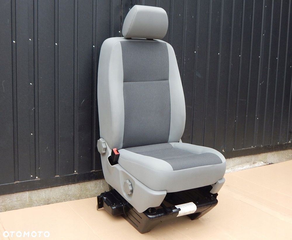 vw t5 lift t6 fotel kierowcy lewy przód przedni podstawa austin - 3