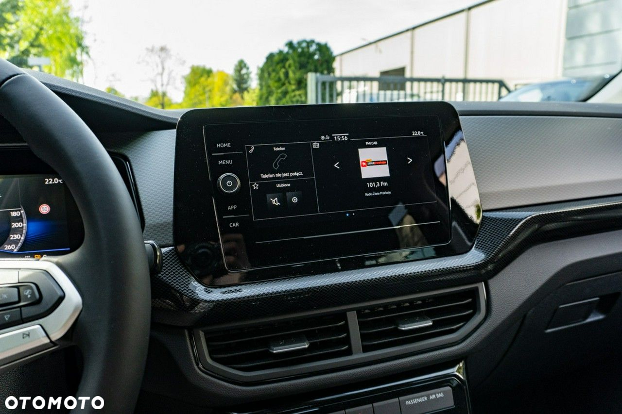 Volkswagen T-Cross - 28
