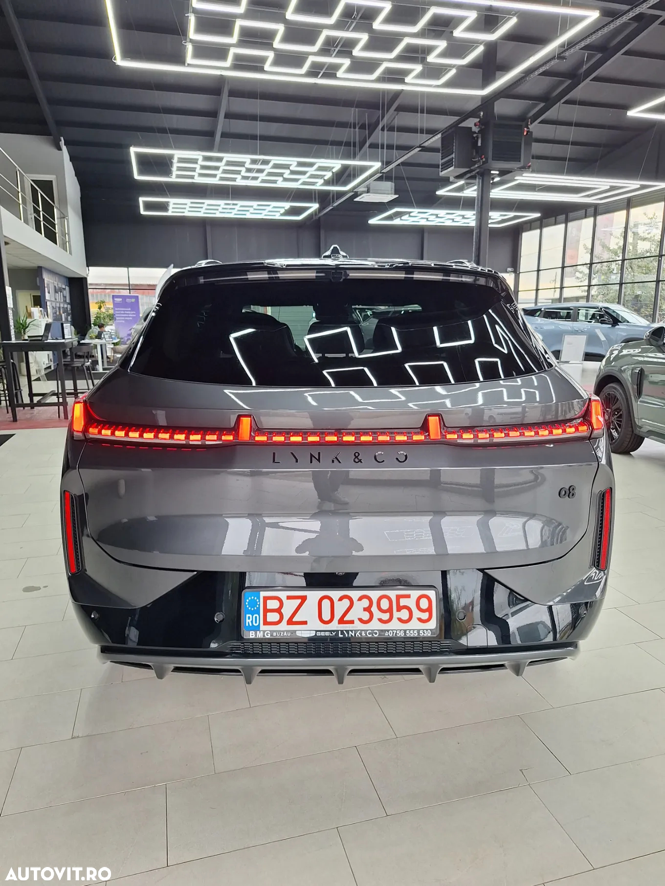 Lynk&Co 08 - 6