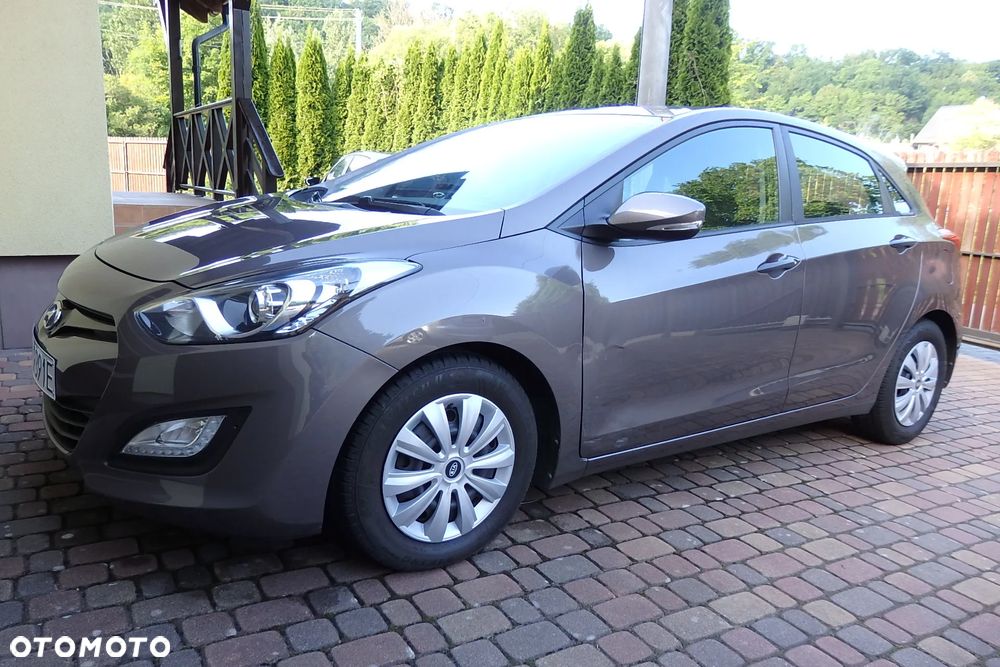 Hyundai i30 1.4 Premium - 11