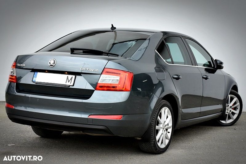 Skoda Octavia 1.6 TDI (Green tec) DSG Joy - 10
