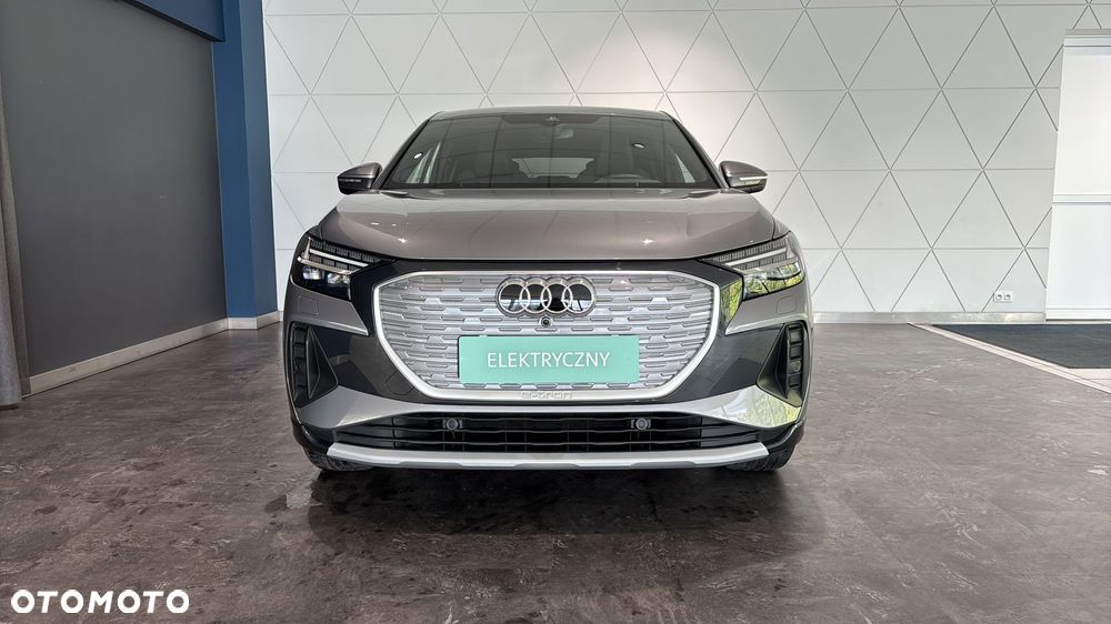Audi Q4 e-tron - 9