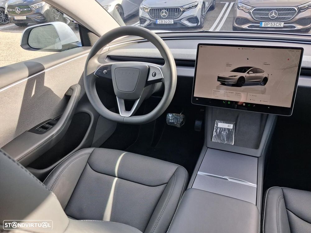 Tesla Model 3 Tração Traseira Standard - 16