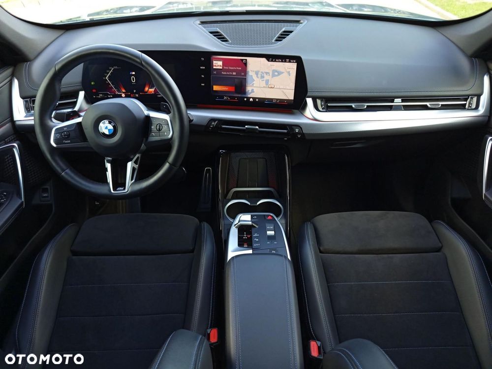 BMW X1 - 13