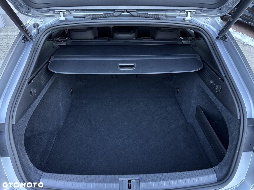 Volkswagen Arteon Shooting Brake 2.0 TDI 4Motion R-Line DSG - 32