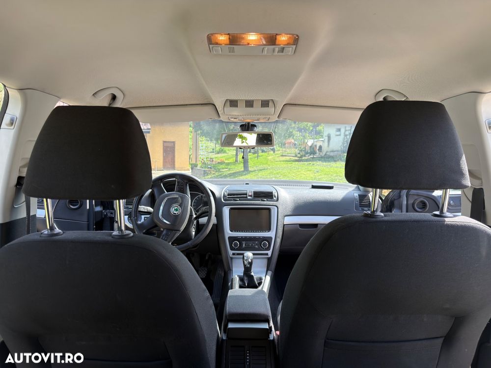 Skoda Octavia 1.6 TDI Greenline - 24