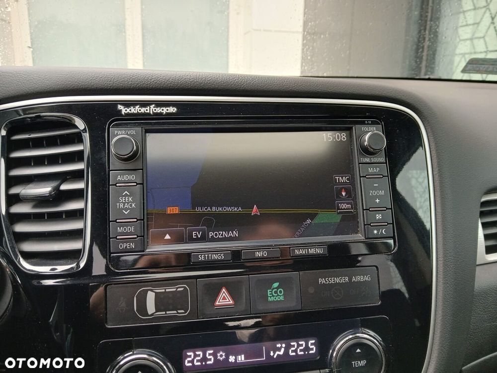 Mitsubishi Outlander - 18