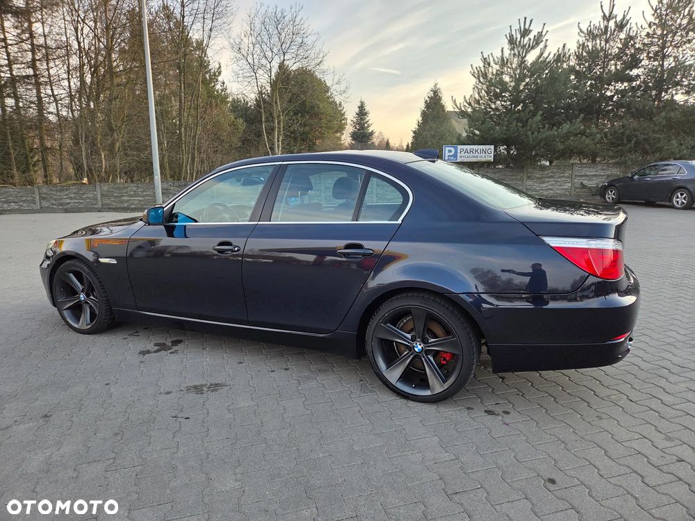 BMW Seria 5 523i - 20