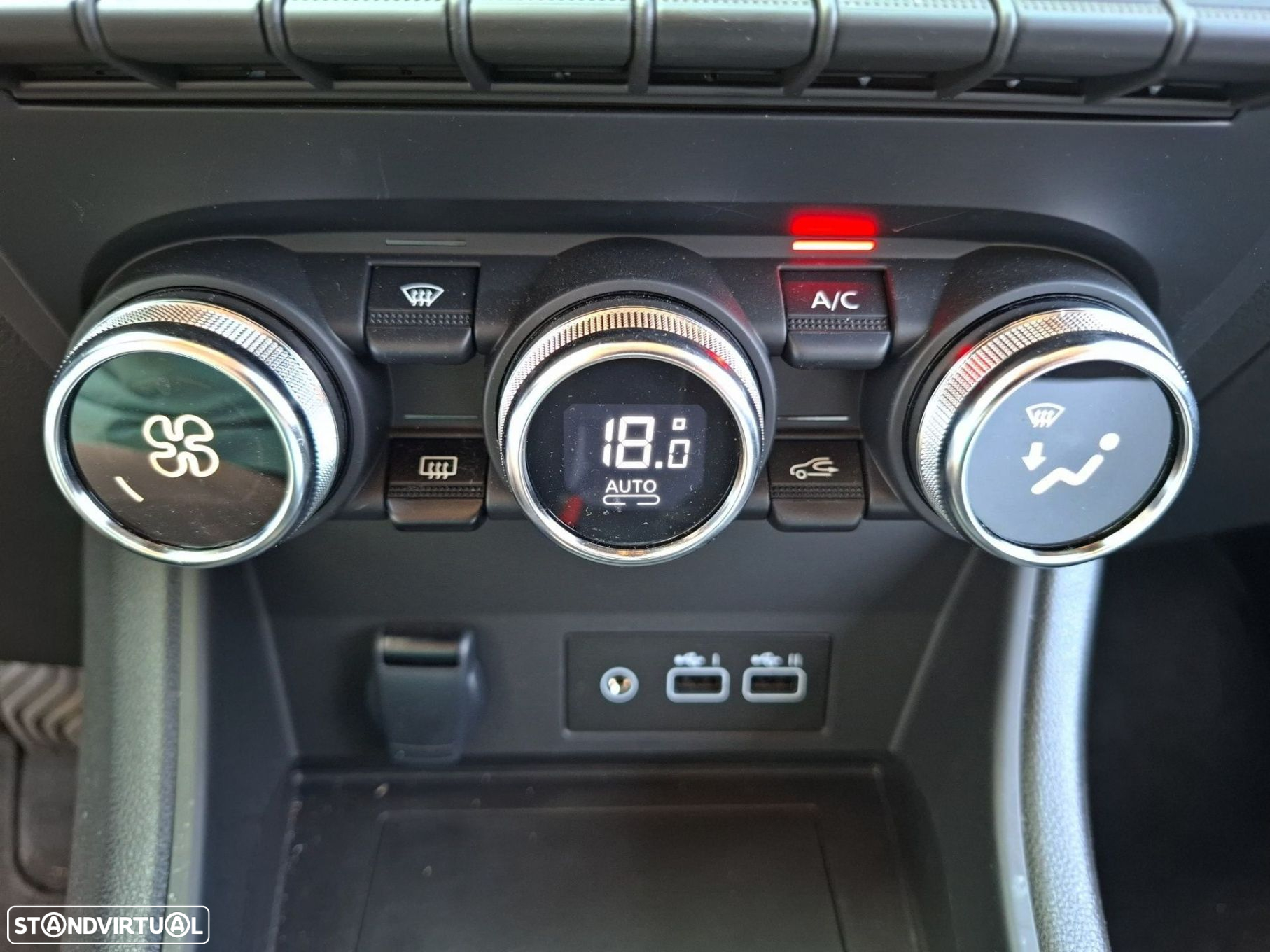 Renault Captur 1.0 TCe Techno - 22