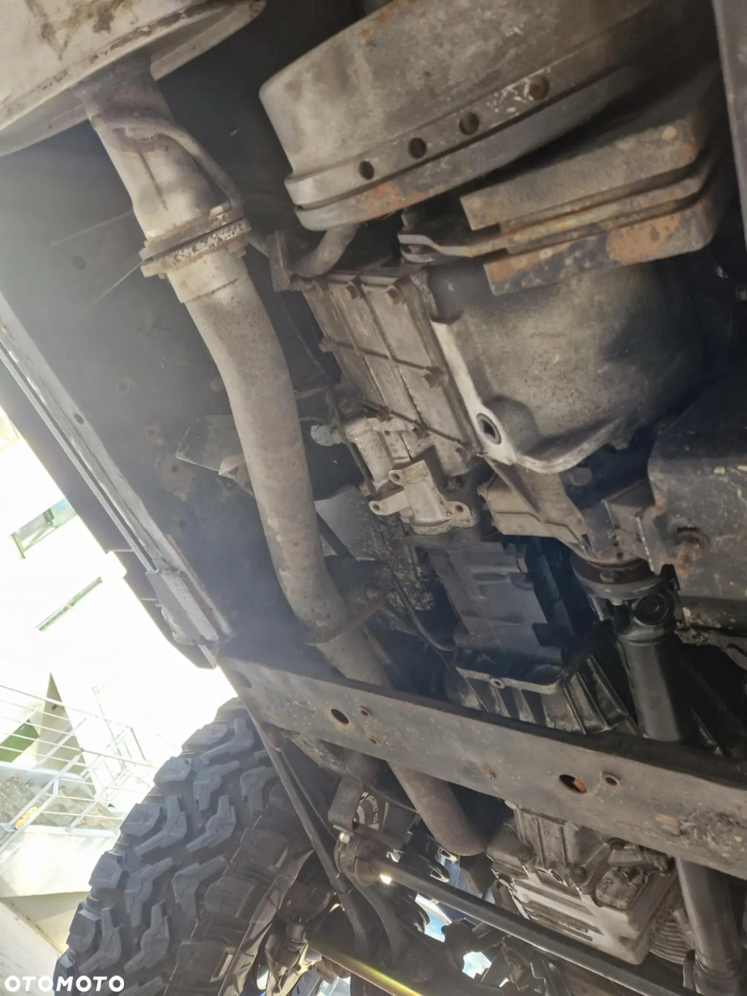 Land Rover Defender 90 2.5 TDI - 26
