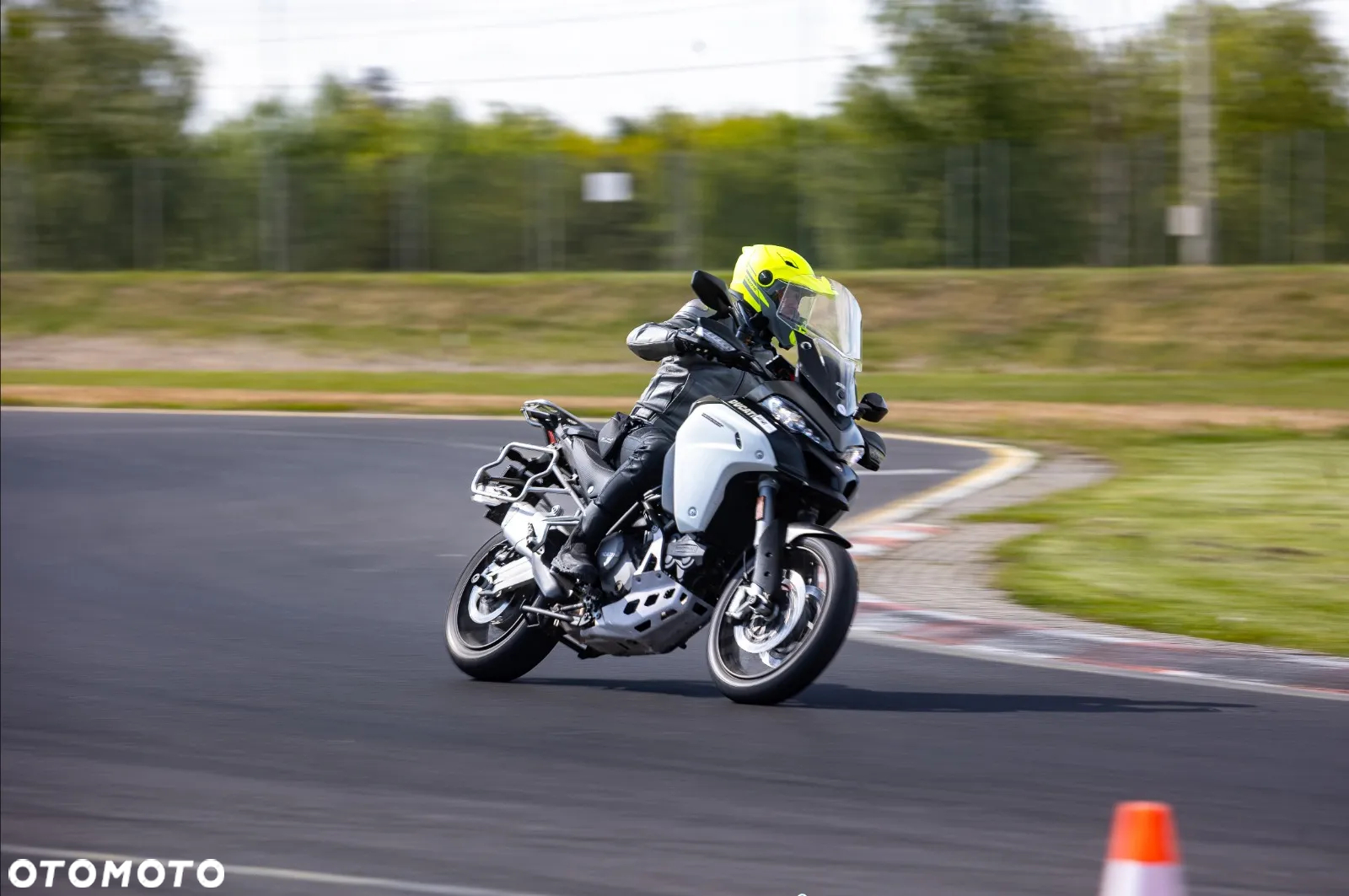 Ducati Multistrada - 5