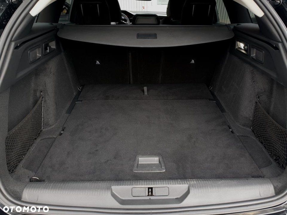 Peugeot 308 - 32