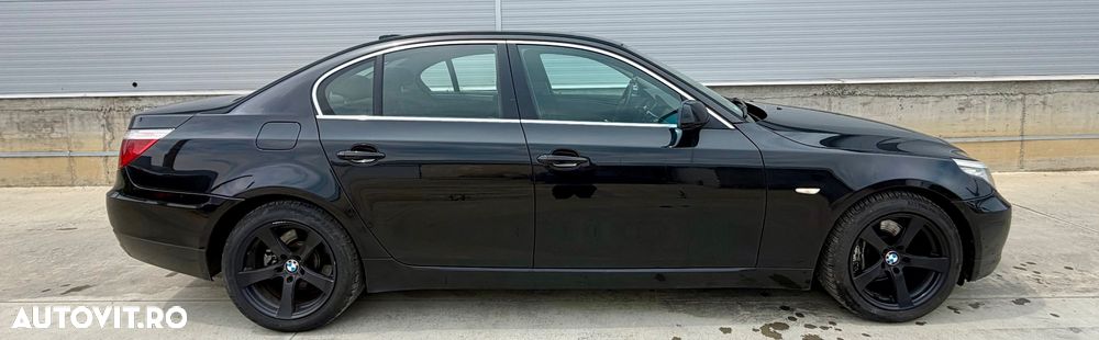 BMW Seria 5 520d Edition Lifestyle - 15