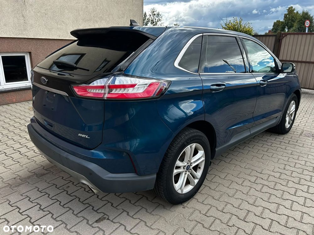 Ford Edge - 5