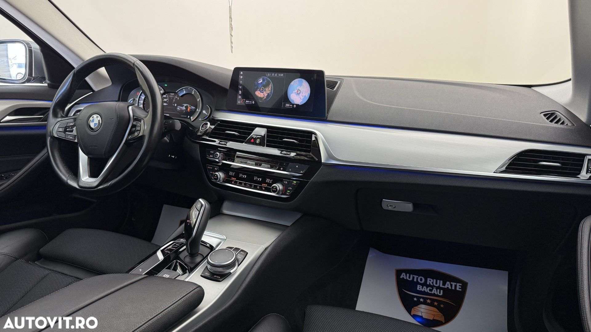 BMW Seria 5 520d xDrive AT - 13