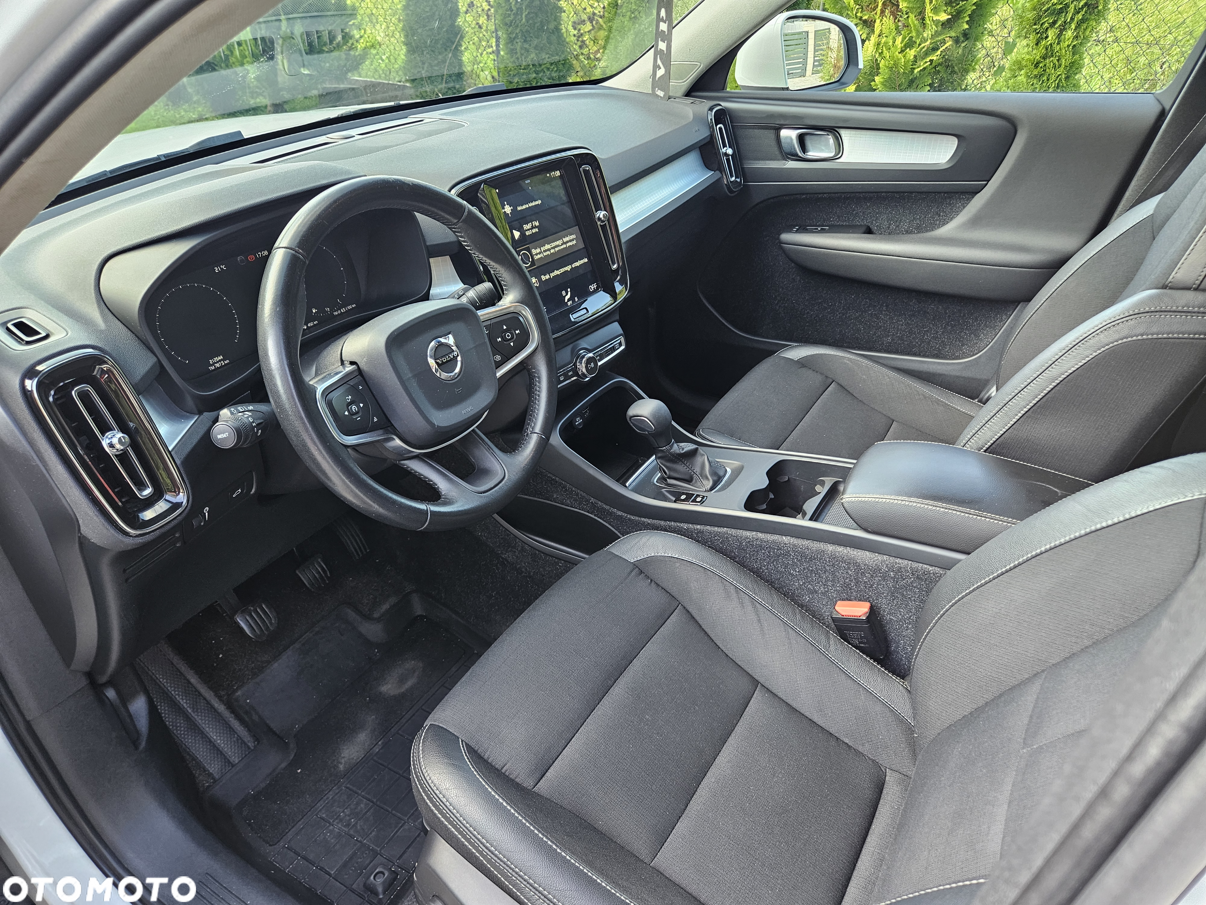 Volvo XC 40 D3 AWD Momentum - 9