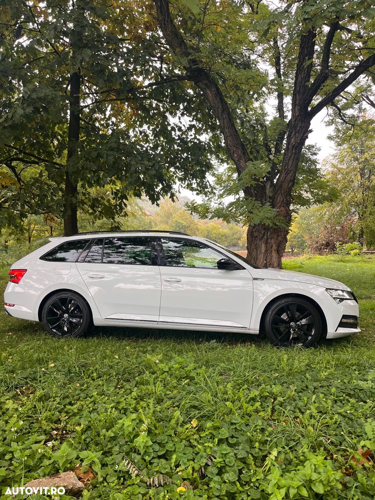 Skoda Superb 2.0 TDI DSG SportLine - 8