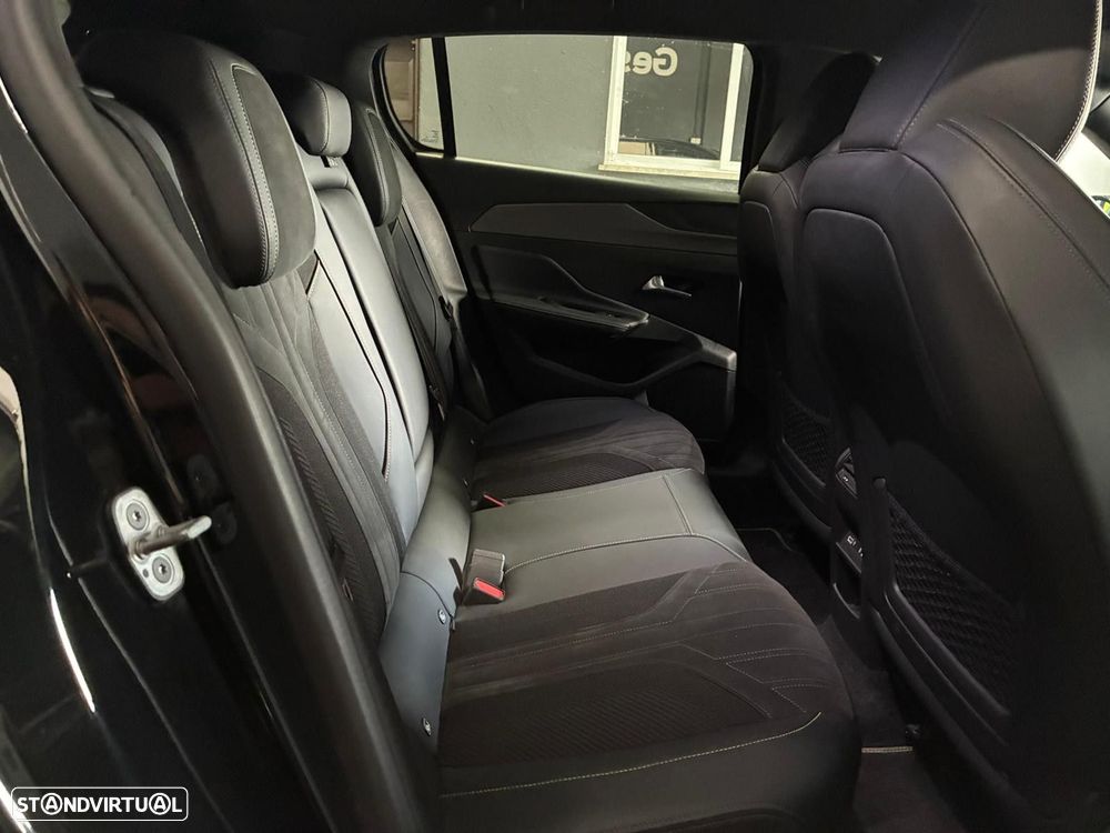 Peugeot 308 1.5 BlueHDi GT EAT8 - 28