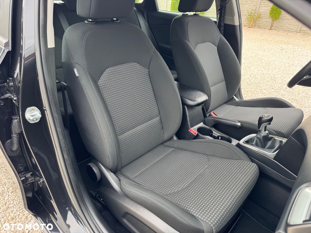 Kia Ceed 1.4 CVVT Dream-Team Edition - 27