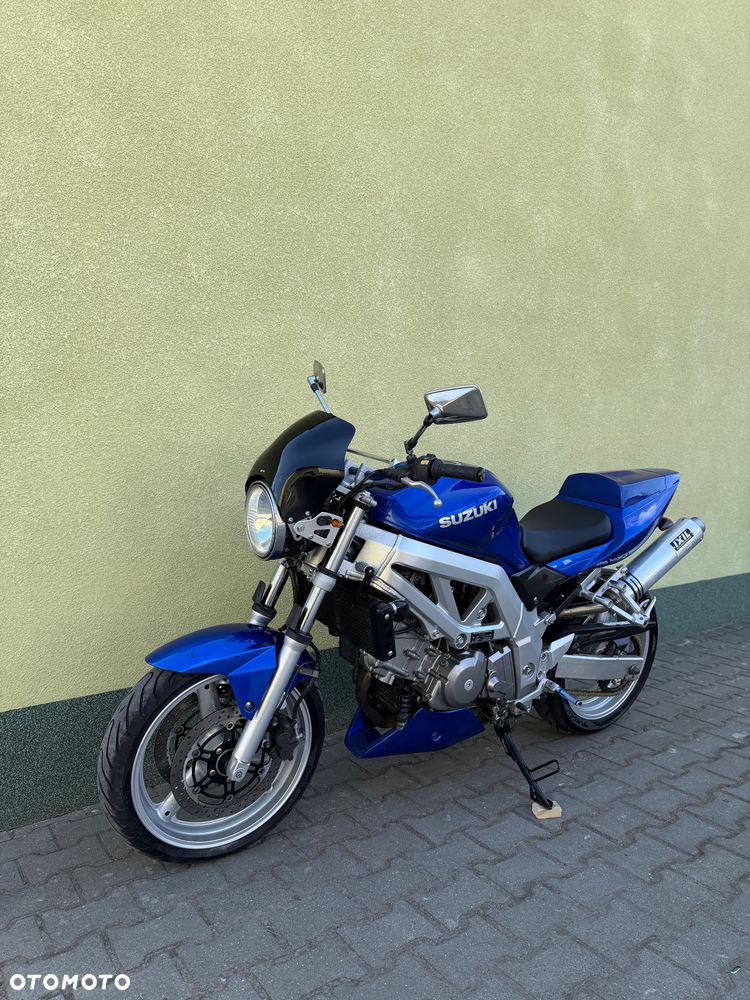 Suzuki SV - 28