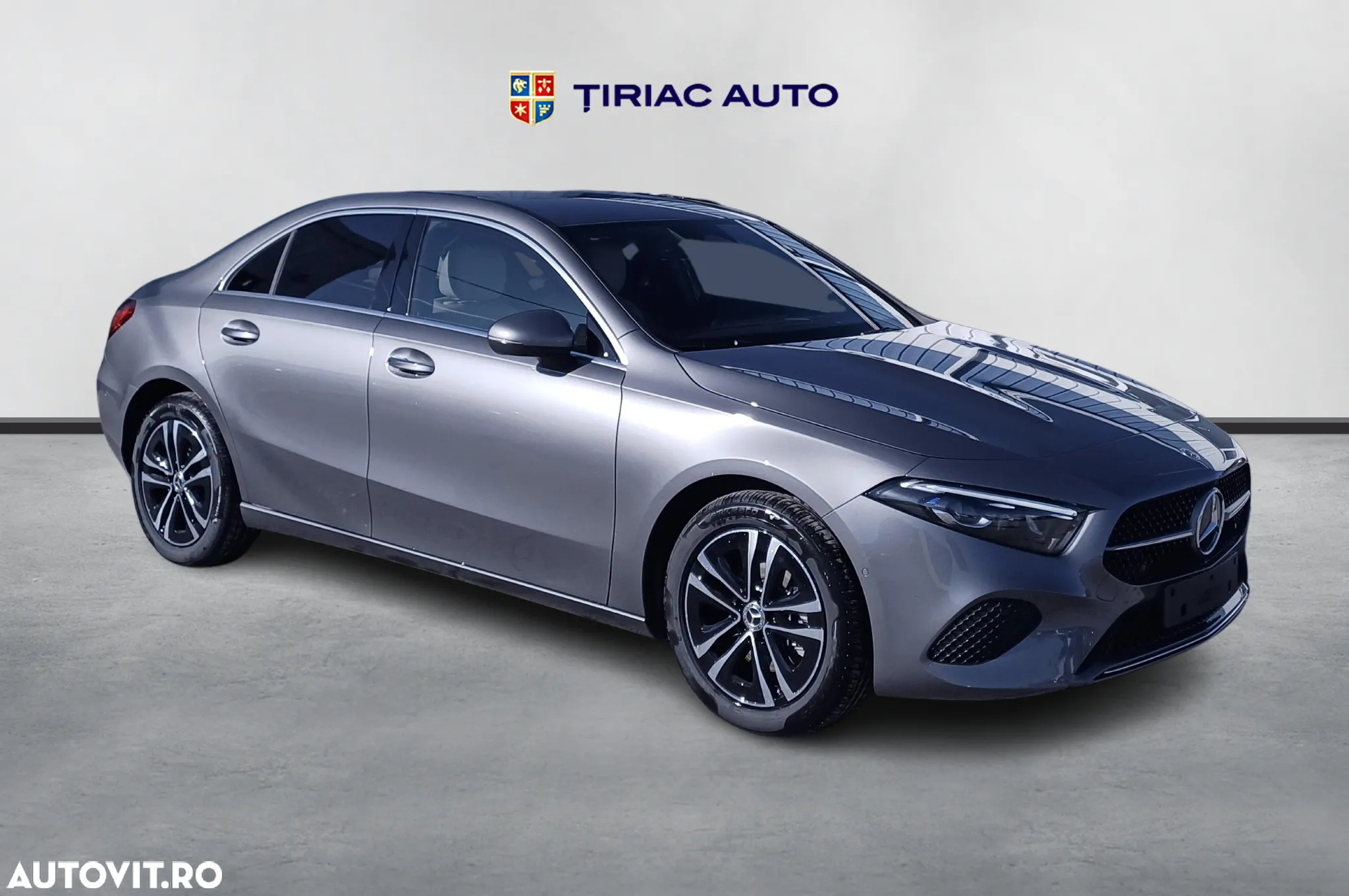 Mercedes-Benz A 220 4MATIC MHEV 8G-DCT Sedan - 7