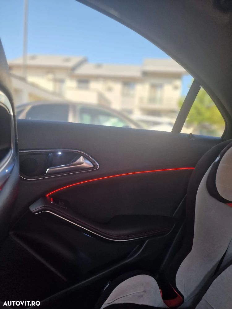 Mercedes-Benz CLA 250 Aut. - 9