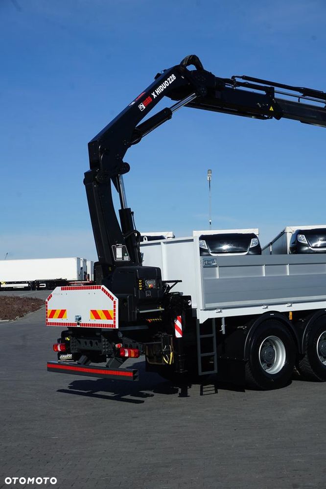 Mercedes-Benz AROCS / 2643 / 6 X 4 / SKRZYNIOWY + HDS / HIAB 228 E – 4 / WYS. 13 M - 15