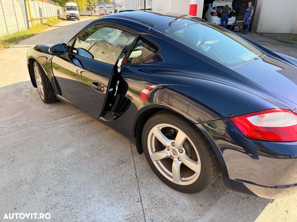 Porsche Cayman Standard - 2