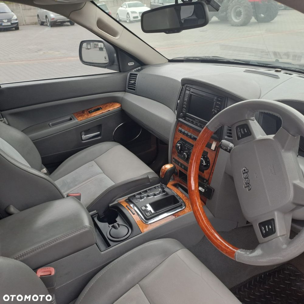 Jeep Grand Cherokee 5.7 V8 HEMI Automatik Overland - 10