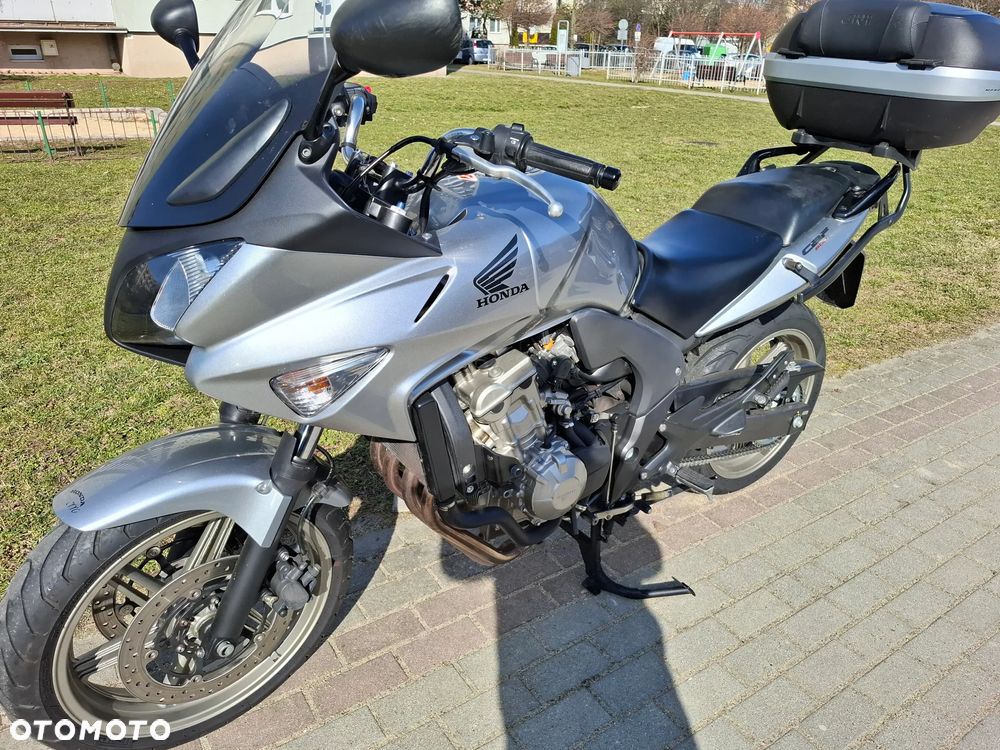 Honda CBF - 6