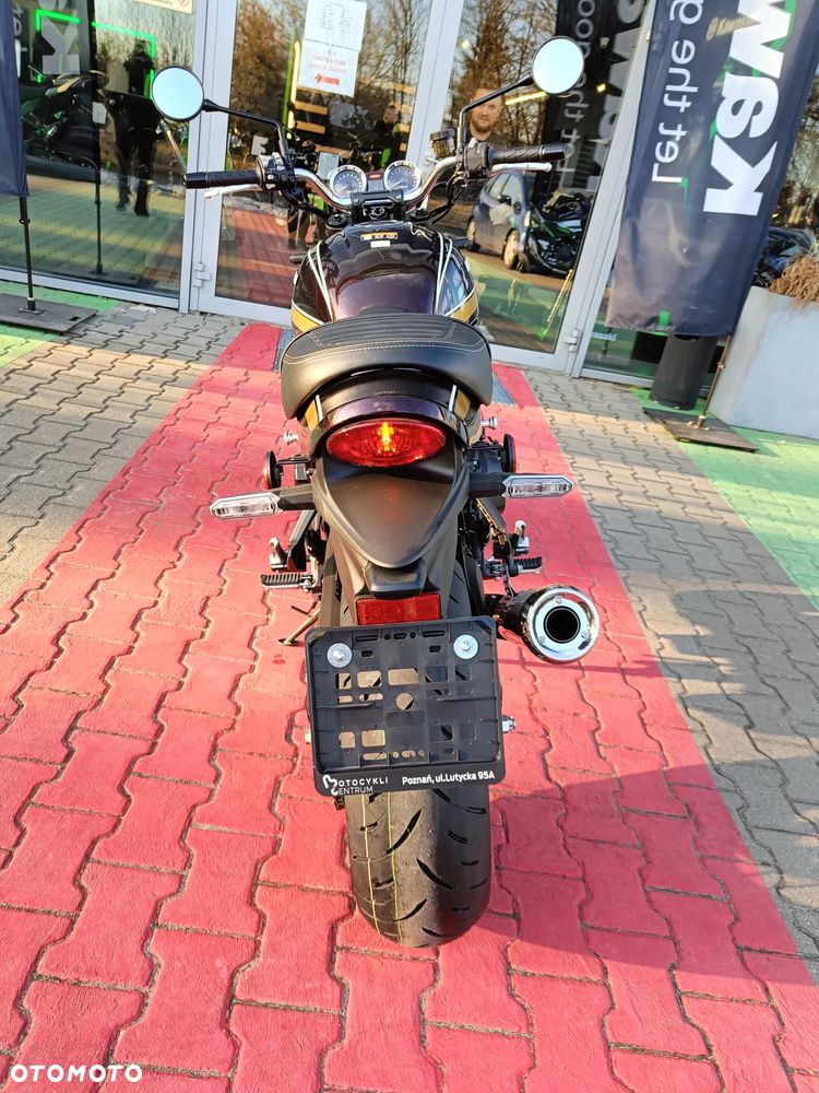 Kawasaki Z 900 RS - 4