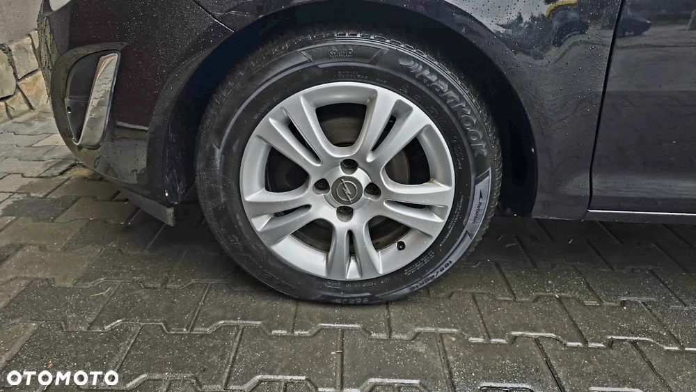 Opel Corsa 1.4 16V Satellite - 10