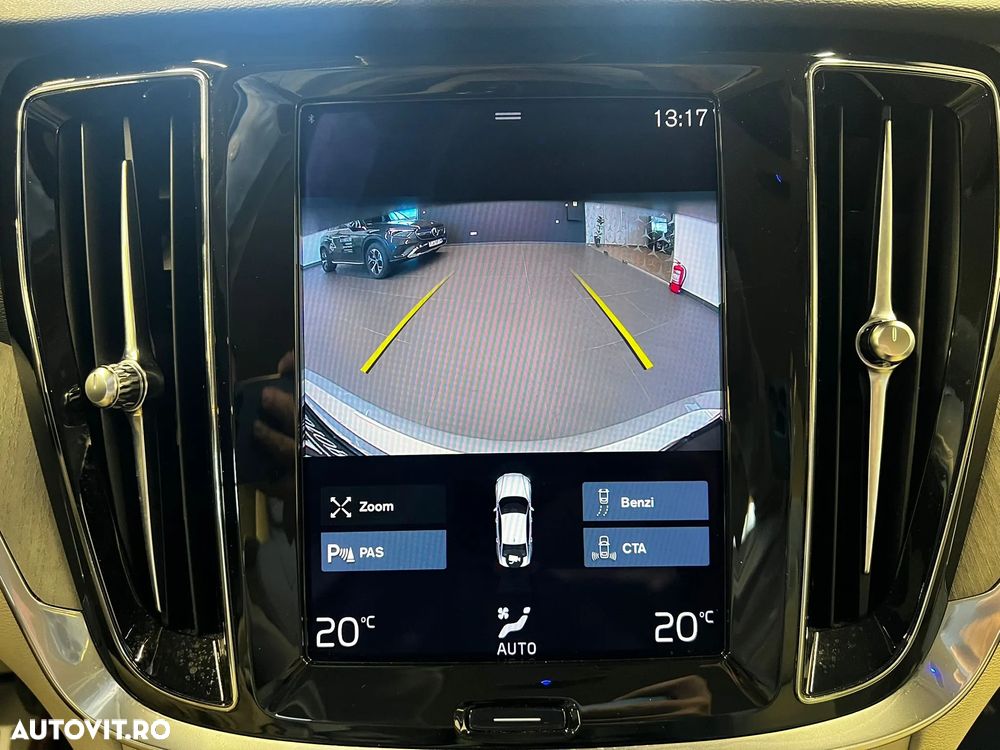 Volvo S60 T8 Recharge AWD Geartronic Inscription - 13