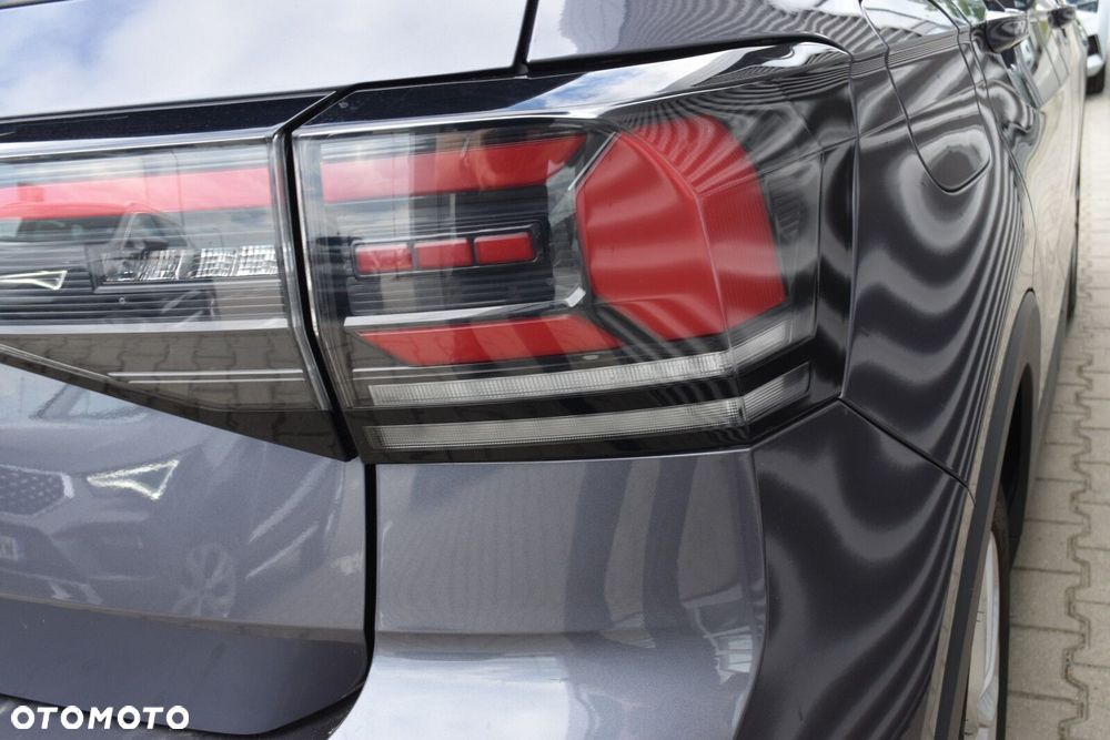 Volkswagen T-Cross - 36
