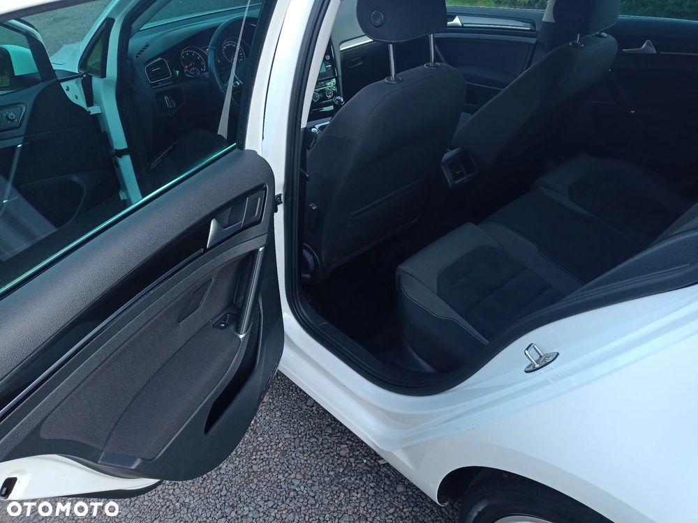 Volkswagen Golf 1.5 TSI BMT Highline - 11