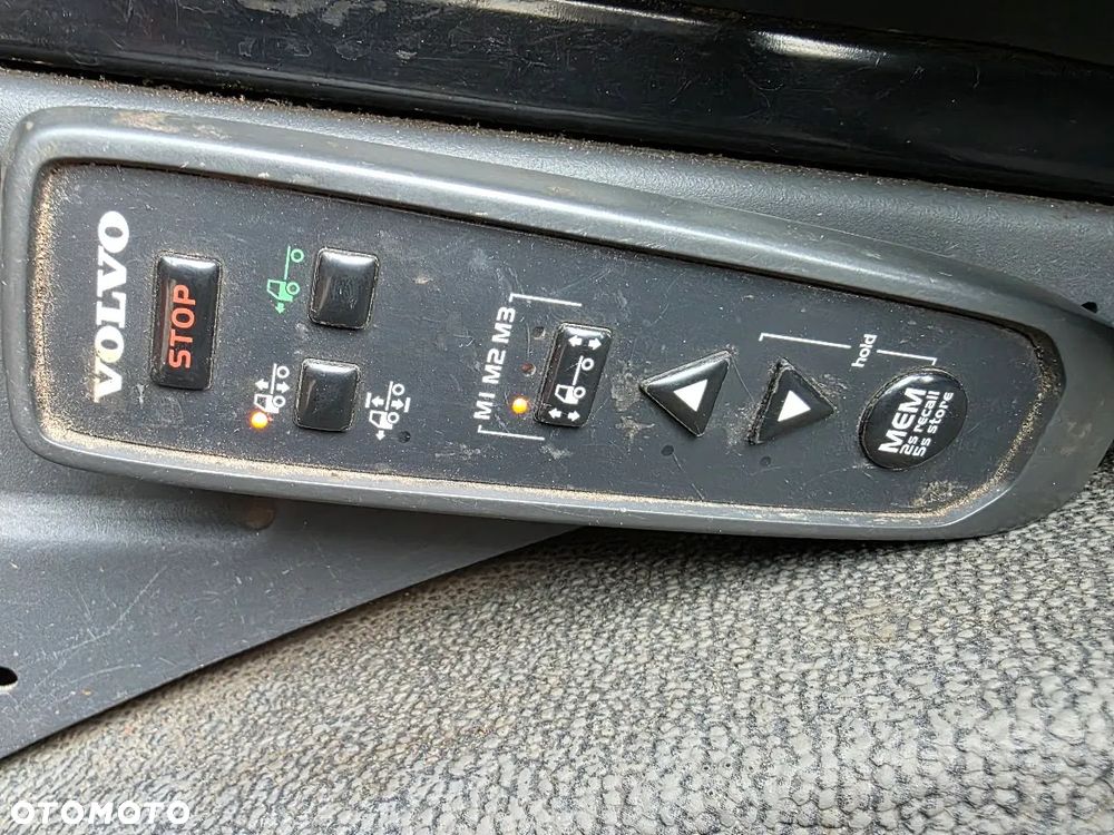 Volvo FM 330 EEV ASENIZACYJNY SZAMBIARKA NOWA BECZKA 20 m³  TRZECIA OŚ SKRĘTNA KLIMATYZACJA - 30