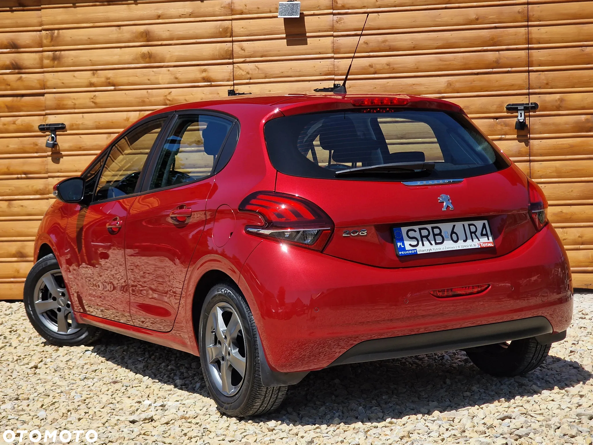 Peugeot 208 1.2 PureTech Allure - 4