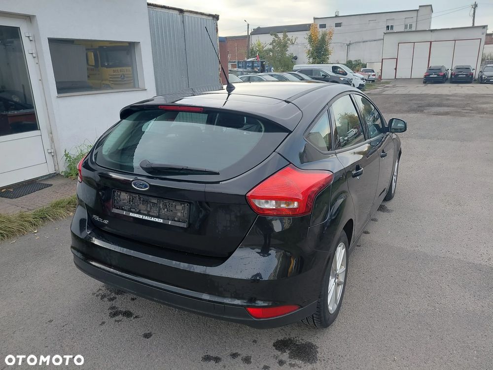 Ford Focus - 10