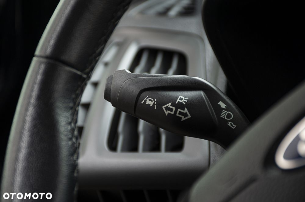 Ford Tourneo Connect 1.5 EcoBlue Start-Stop Titanium - 35