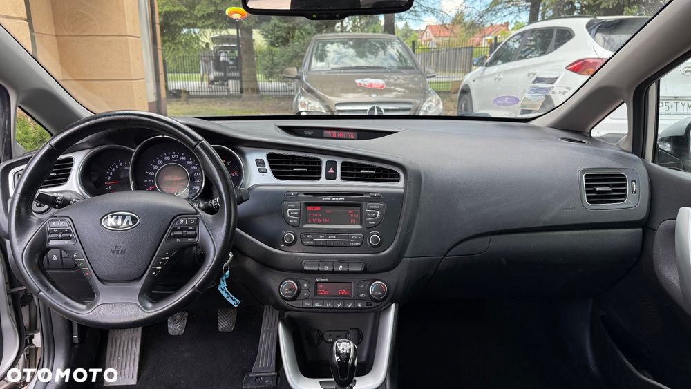 Kia Ceed 1.6 GDI XL - 11