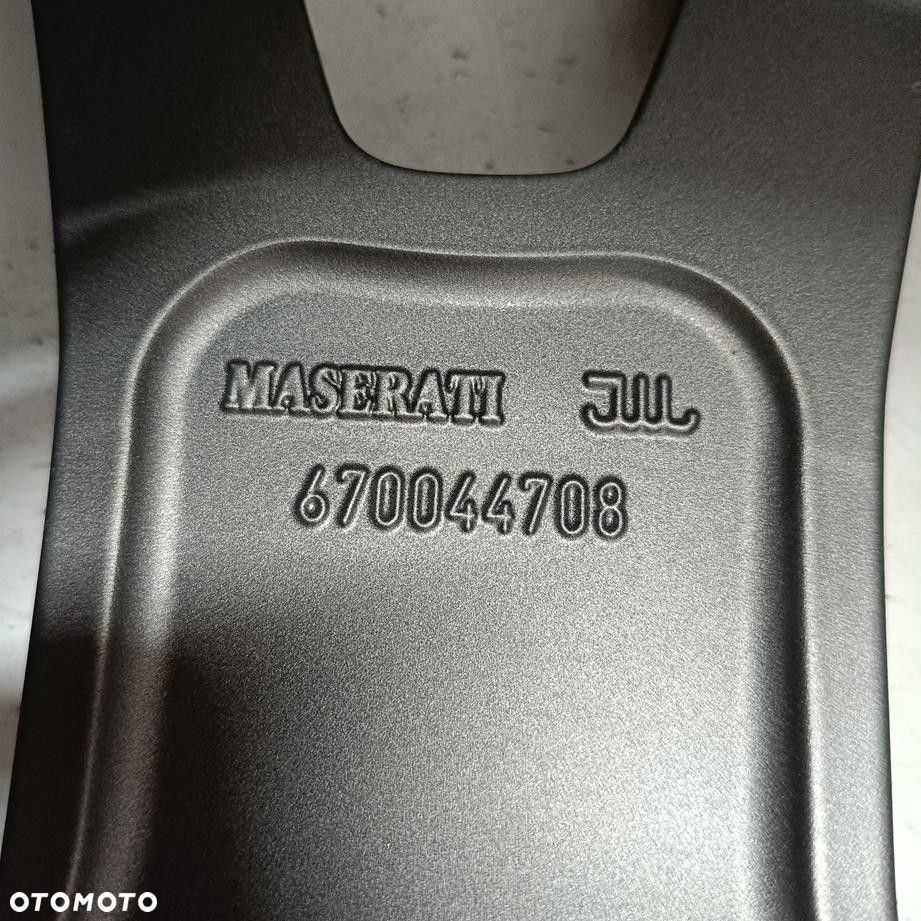 Alufelga 5x114,3 20 Maserati Levante 670044708 (F8406A) - 5