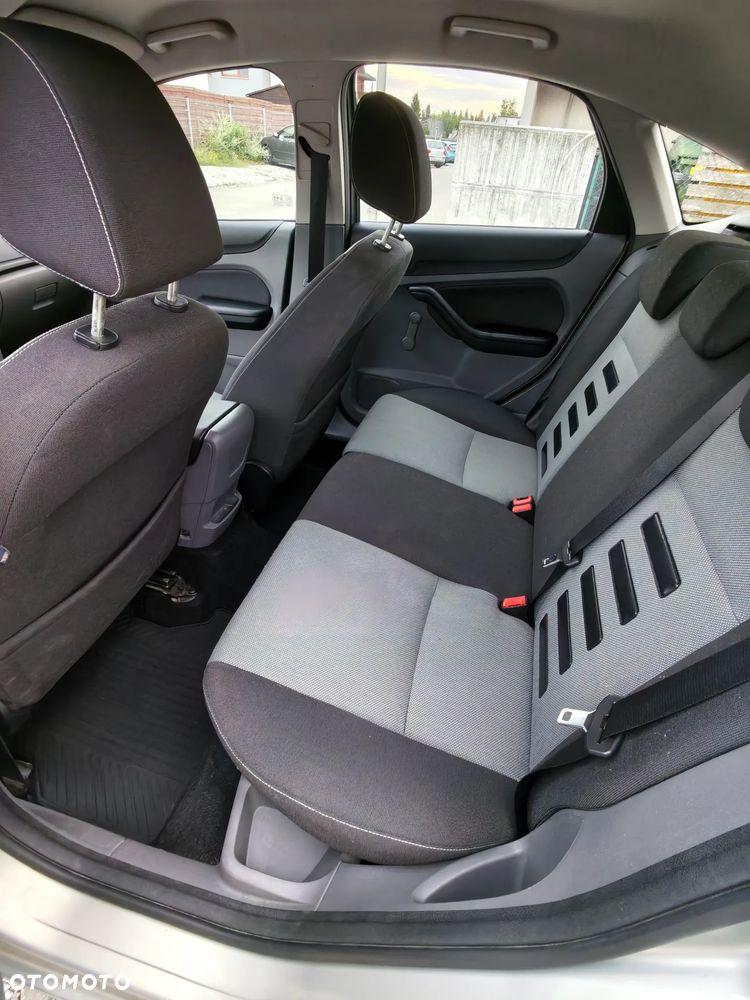 Ford Focus 1.6 Gold X - 10