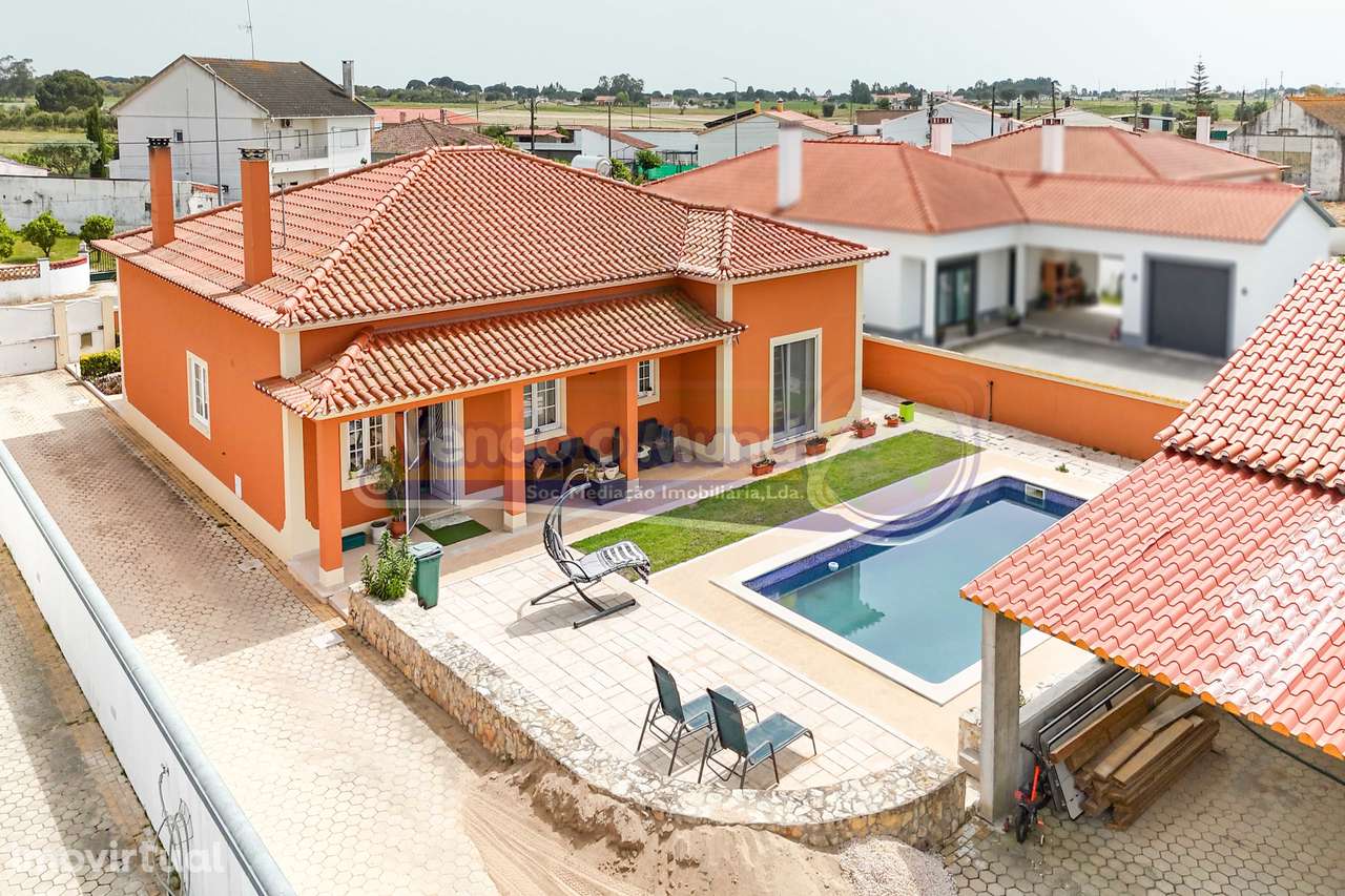 Moradia T3+1 em Foros de Salvaterra (F837) - Grande imagem: 3/60