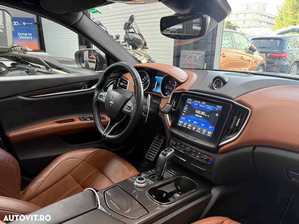 Maserati Ghibli Diesel GranSport - 31