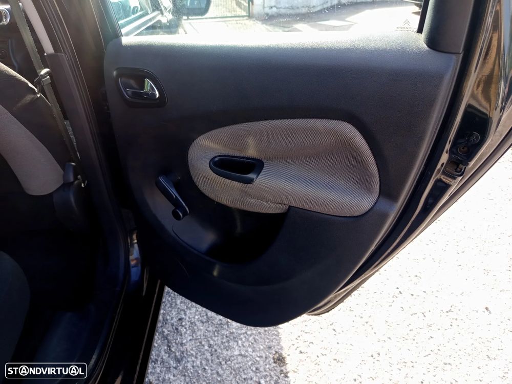 Citroën C3 Picasso 1.6 HDi Confort Airdream - 22