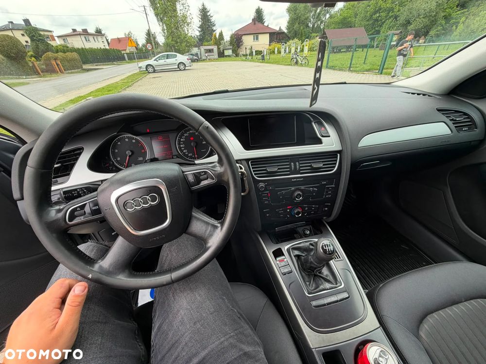 Audi A4 Limousine 2.0 TFSI Limited Edition - 11
