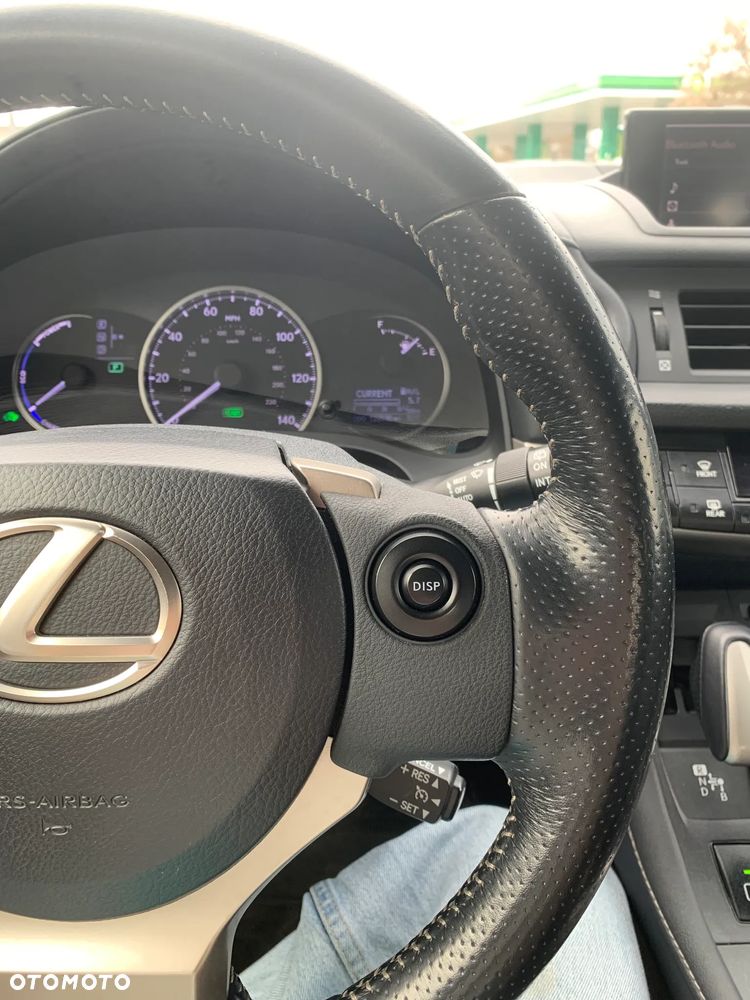 Lexus CT 200h F Sport - 10