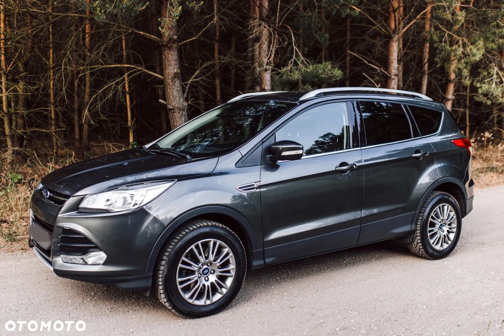 Ford Kuga 2.0 TDCi 4x4 Titanium - 28