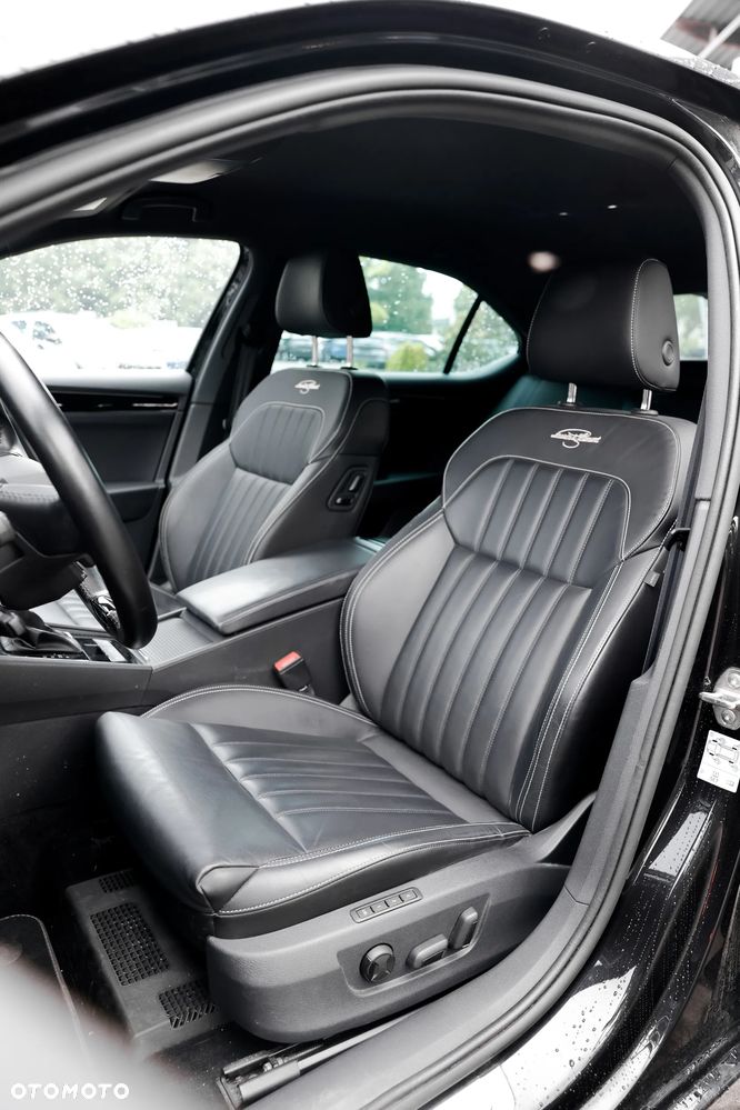 Skoda Superb 2.0 TDI SCR L&K DSG - 12